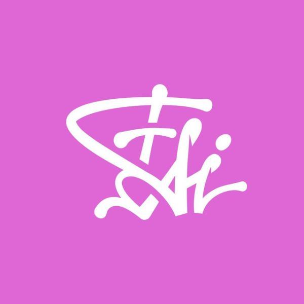 Аватар Telegram-канала Fabula AI • Нейросеть для селлеров